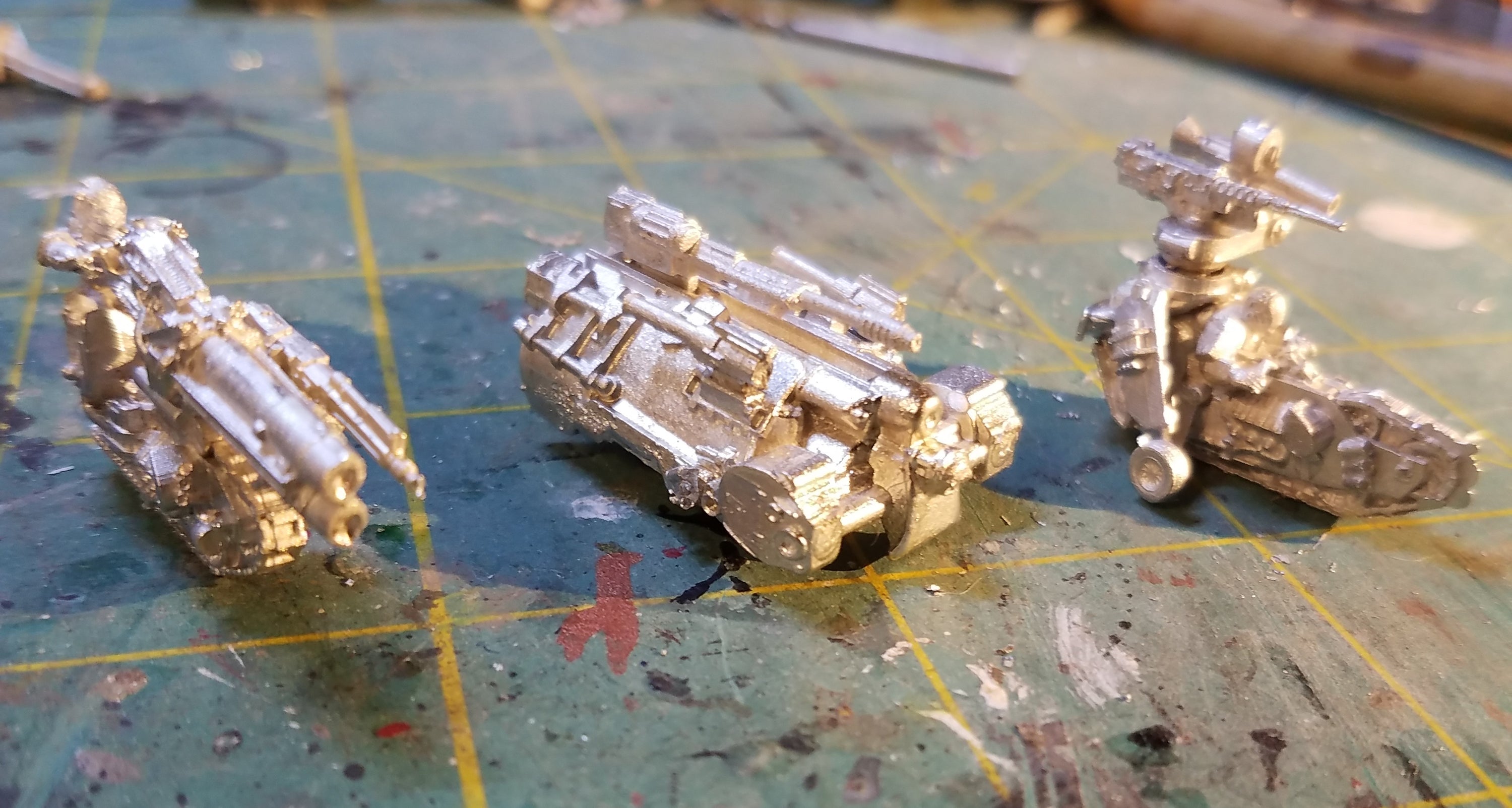 1/144 Scale Mini — Loyalist Treadbikes