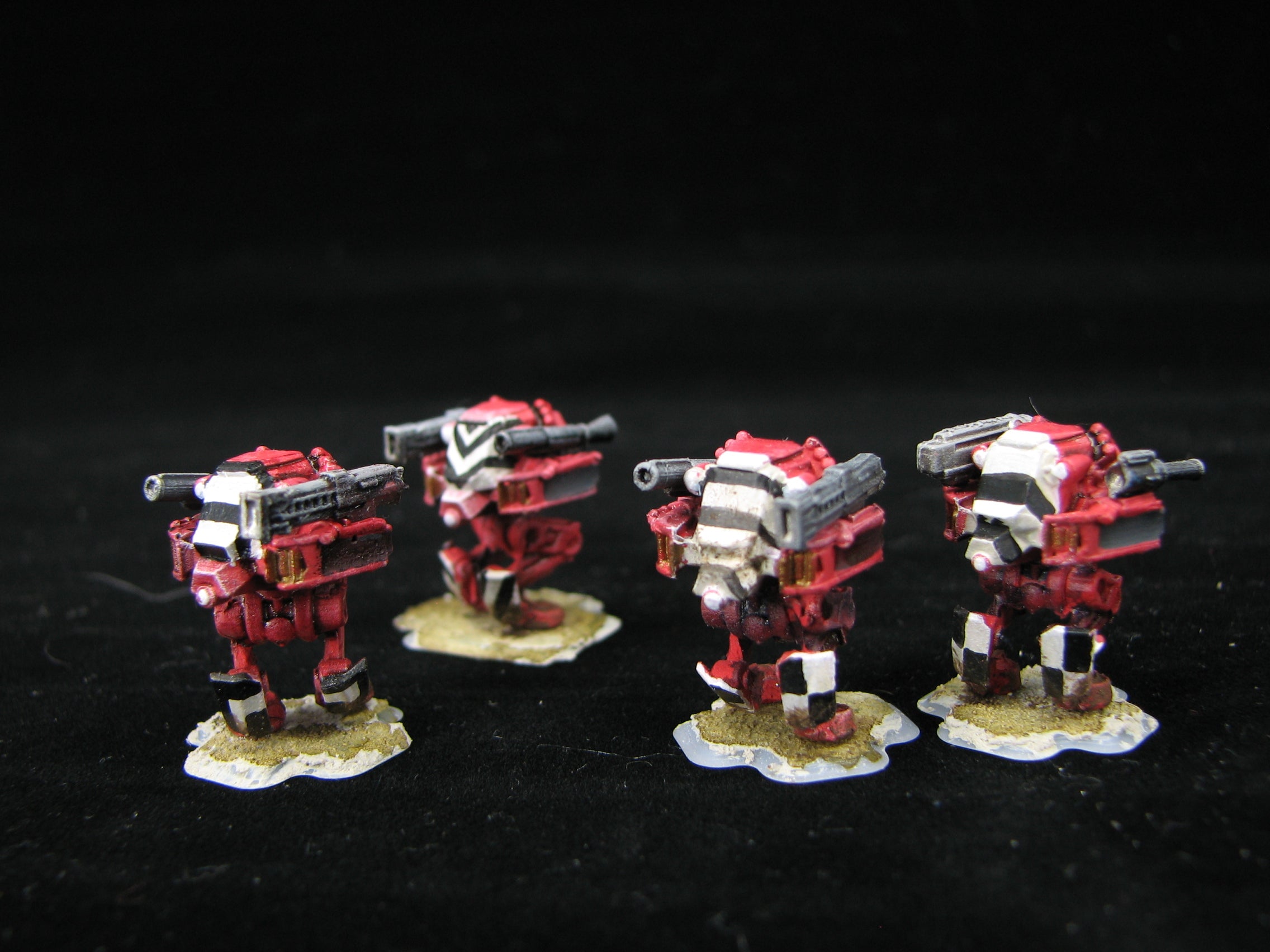 1/144 Scale Mini — Spacer Powersuits